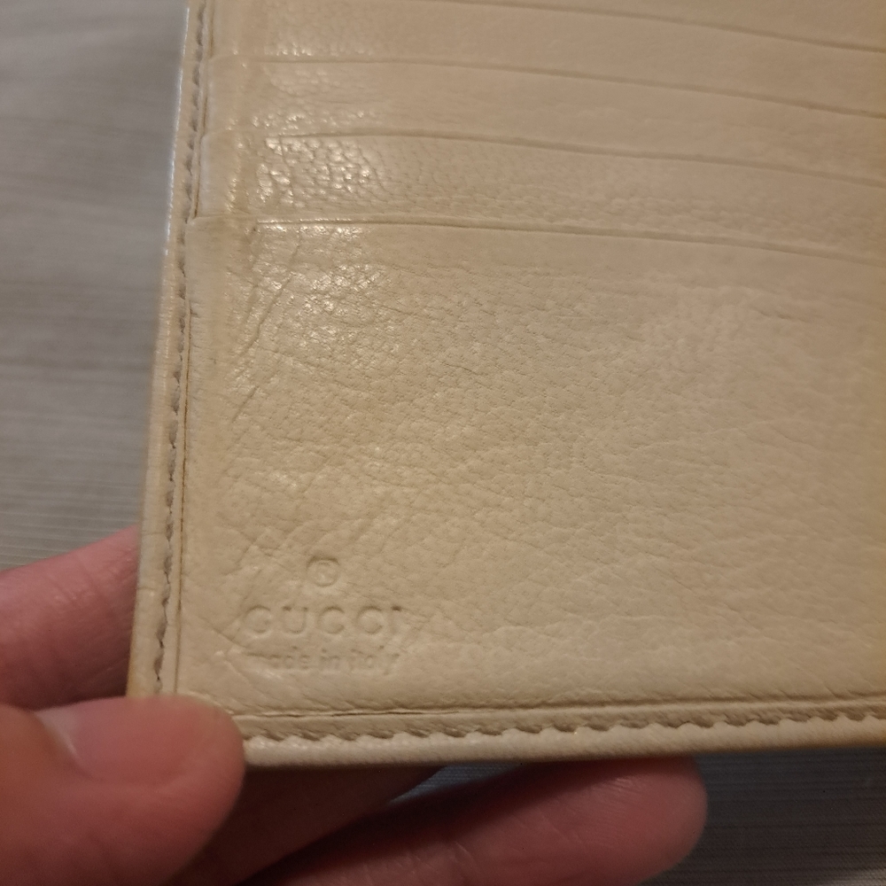 Gucci ivory white bamboo D-ring bifold wallet - Picture 5 of 14